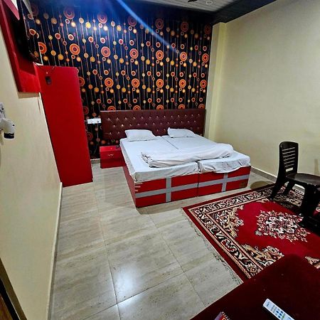 Hotel Kalika P Guest House Benares Buitenkant foto